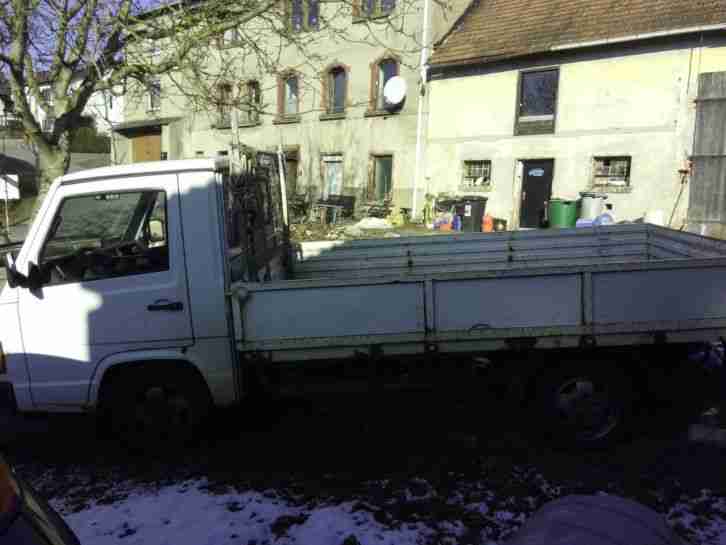 Kleintransporter Mercedes MB 100 Pickup