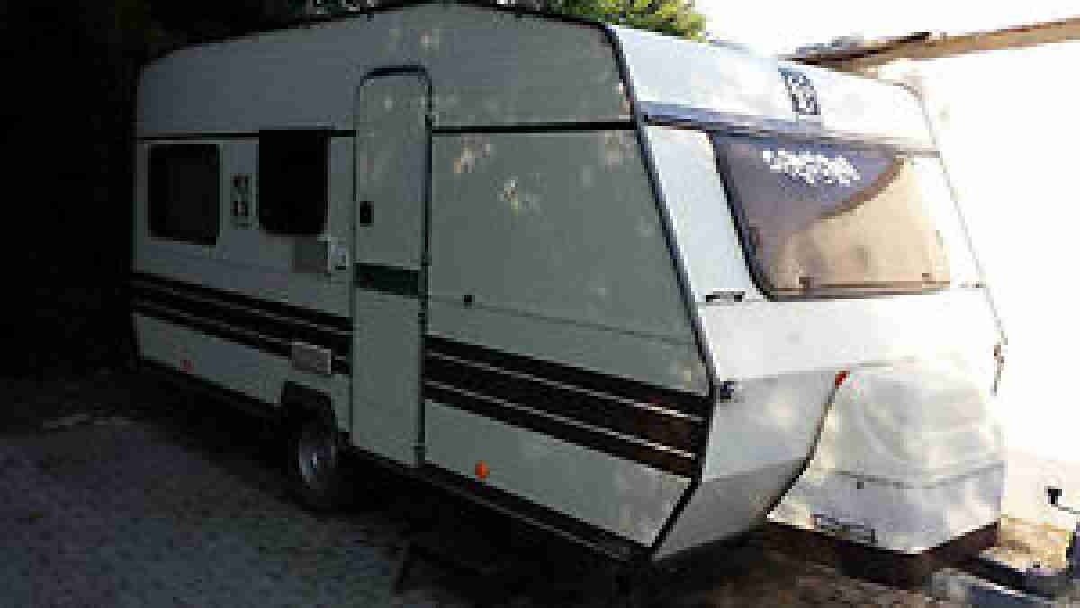 Knaus 7403 Wohnwagen Tüv bis 2016-Gas bis 2015-Radio+Fernseher-4 Schlafplätze