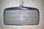 Kühlergrill Mercedes Benz 200D 8 Baujahr 1968