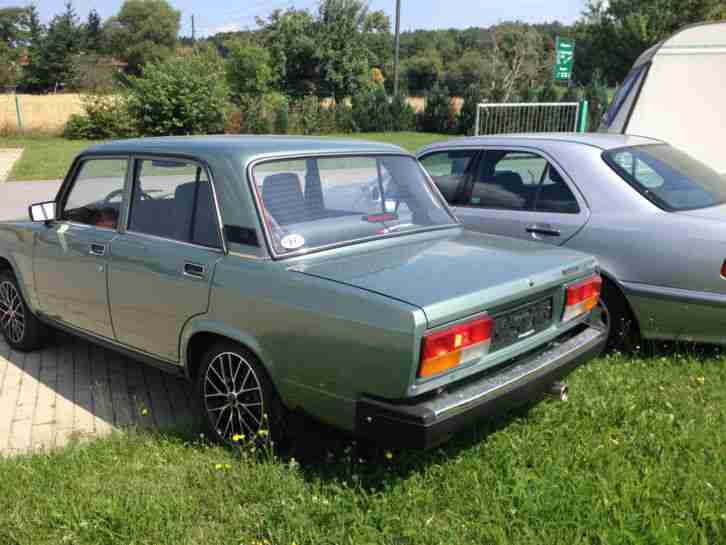 LADA 2107 IN NEUZUSTAND UND ORGINAL1600KM LAUFLEISTUNG