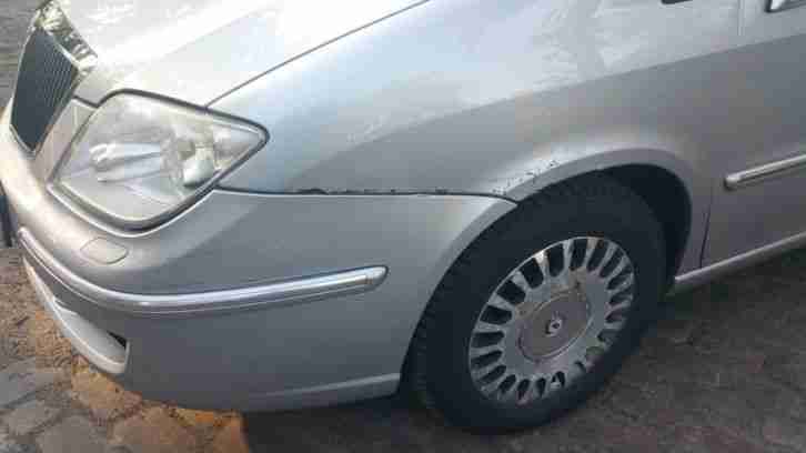 LANCIA PHEDRA 2.0 16v JTD DPF Automatik Executive mit grüner Umweltplakette !