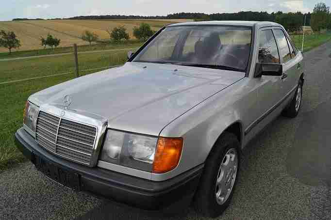 LIEBHABERFAHRZEUG, DB Mercedes W 124, 250 Diesel, orig. 138 tkm., scheckheft, GW