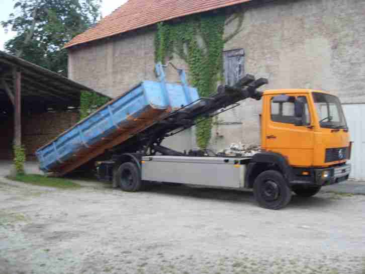 LKW Mercedes Benz 1117 Abrollkipper +Container und Planaufbau