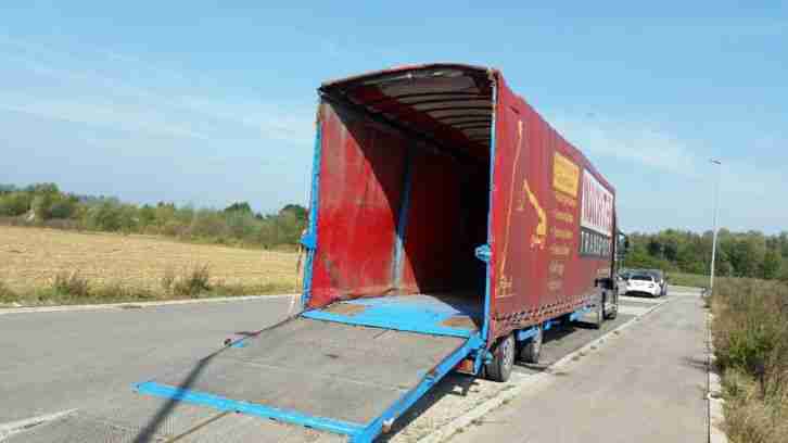 LKW Tieflader Sattelauflieger Gabelstapler Baumaschinen