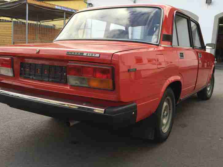 Lada 2107 Top TÜV 06/2017 BJ 1990