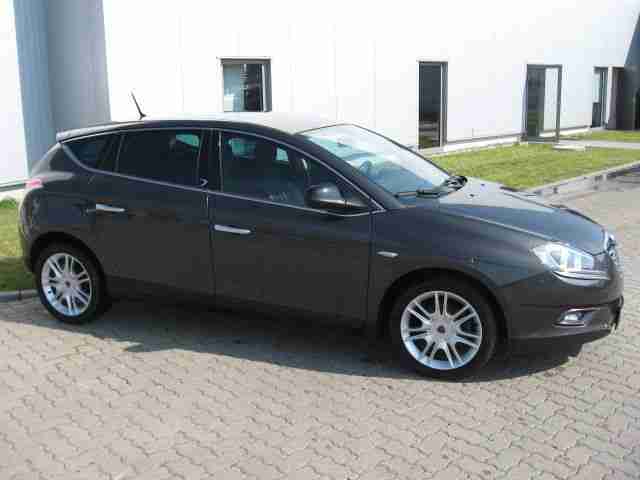 Lancia Delta 1.4 TurboJet 16V Silver Gebrauchtwagen