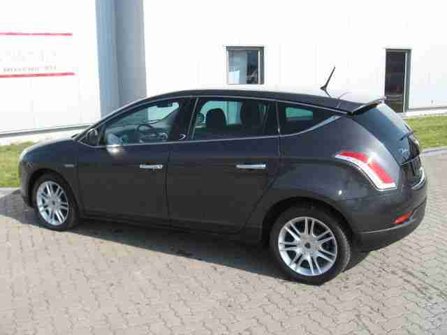 Lancia Delta 1.4 TurboJet 16V Silver Gebrauchtwagen