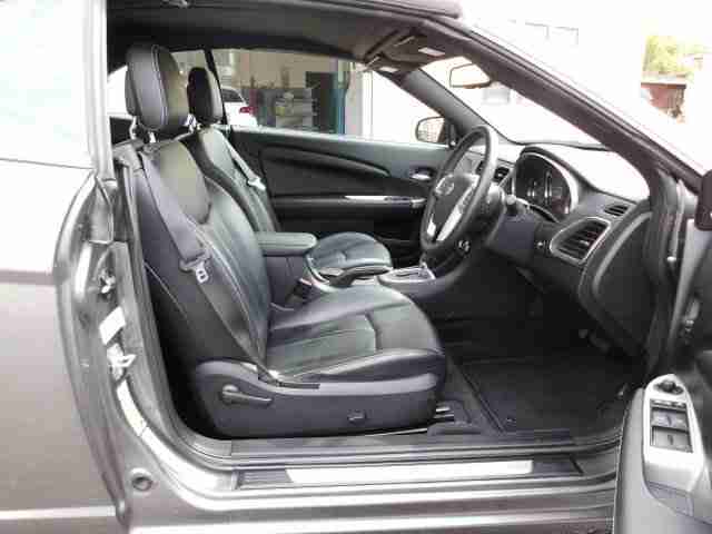 Lancia Flavia 2.4 Automatik 16V 170 PS Cabriolet Vorführwagen