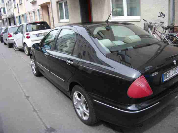 Lancia Lybra 2.4