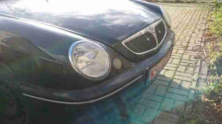 Lancia Lybra SW 1.6 Bj.2000 schwarz Zustand okay Klima, Standheizung etc.