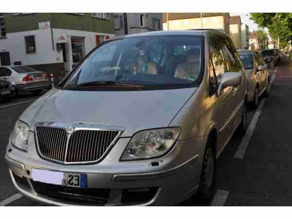 Lancia Phedra, BJ 2005, 194tkm, 2,2 JTD,Silber. Siebe Sitzen Leder