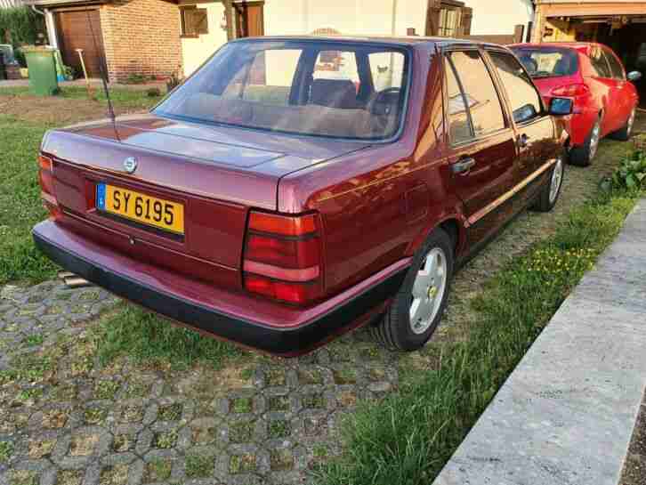 Lancia Thema 8.32 by Ferrari in Topzustand mit 139000 km. Originalzustand