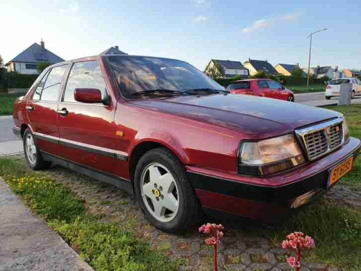 Lancia Thema 8.32 by Ferrari in Topzustand mit 139000 km. Originalzustand
