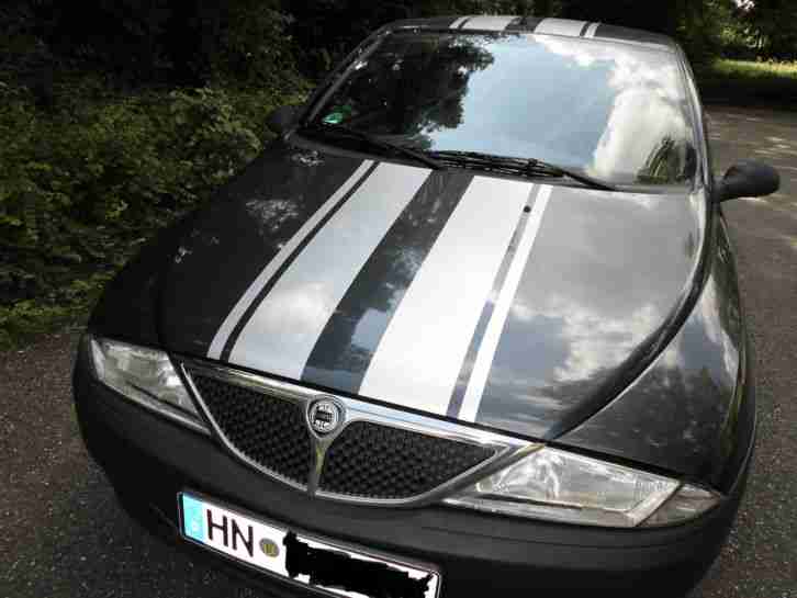 Lancia Y 1.2 LS, Erstzulasssung 06/2002, Kilometerstand 91.650 Km