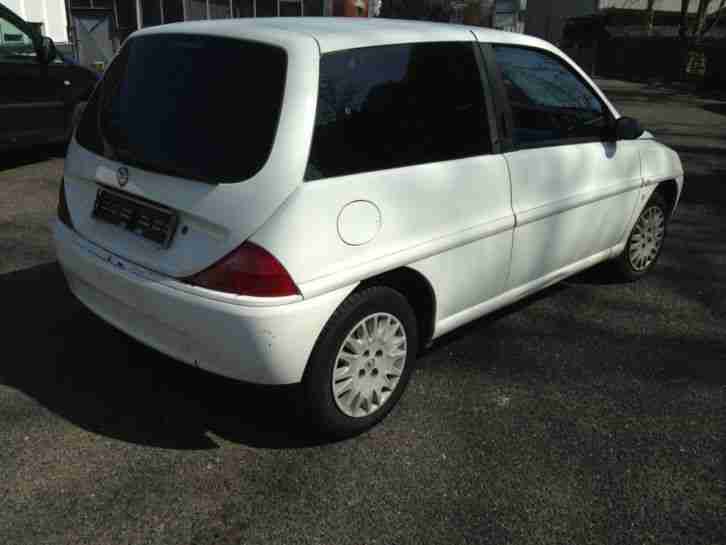 Lancia Y 1.2 mit Schweizer Zulassung und Motorschaden?