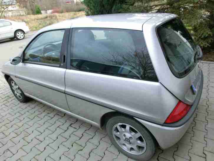 Lancia Y