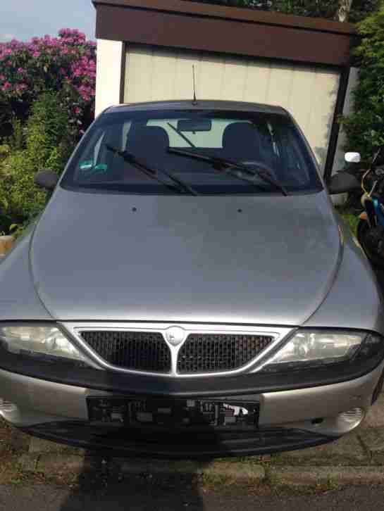 Lancia Y Baujahr 30.3.2000 Tüv Bis 05 17