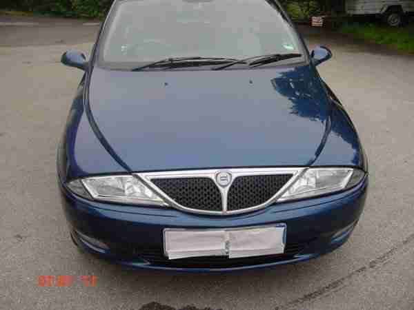 Lancia Y Cosmopolitan TÜV/AU NEU KLIMA Alu Zentral 1,2 16V Auto Kleinwagen