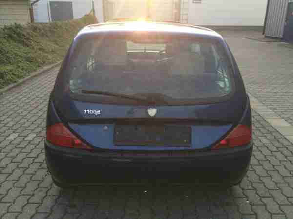 Lancia Y Ypsilon 1.4 59kW Tiefergelegt als Bastlerfahrzeug