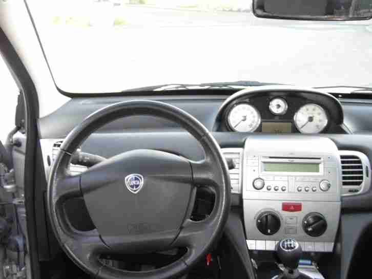 Lancia Ypsilon 1.3 16V Multijet