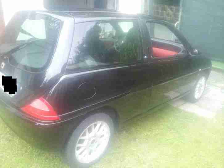 Lancia Ypsilon Elefantino