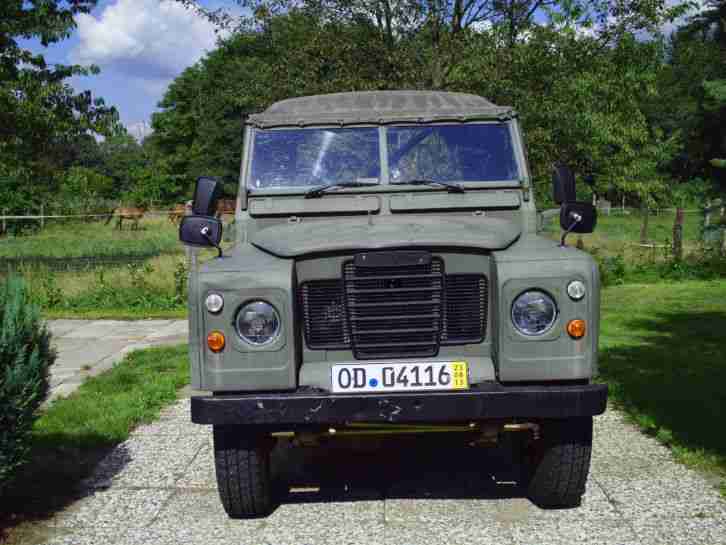 Land Rover 109 serie3 mit Plane