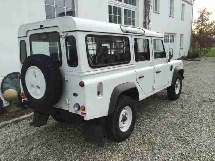 Land Rover Defender 110 MwSt ausweisbar Bj 2006 1.Hand, Scheckheft ,1. Lack