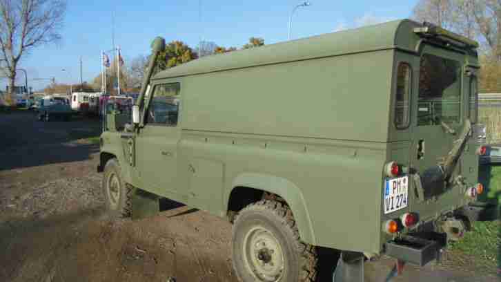 Landrover Defender 2,5 Saugdiesel RHD