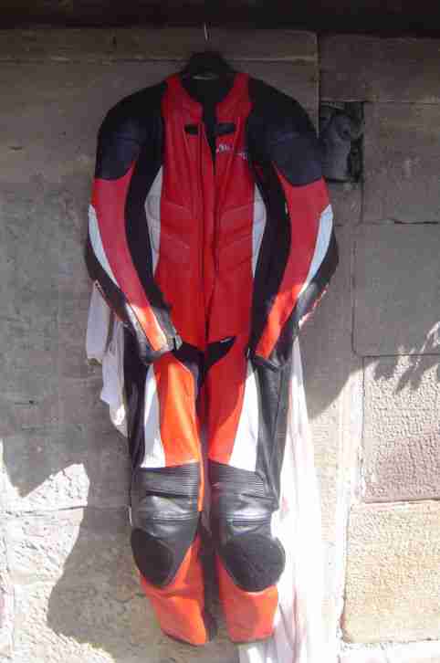 Lerderkombi, Rennkombi,Einteiler Gr. M, Neuwertig