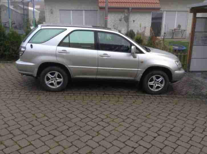 Lexus RX 300 mit Gasanlage