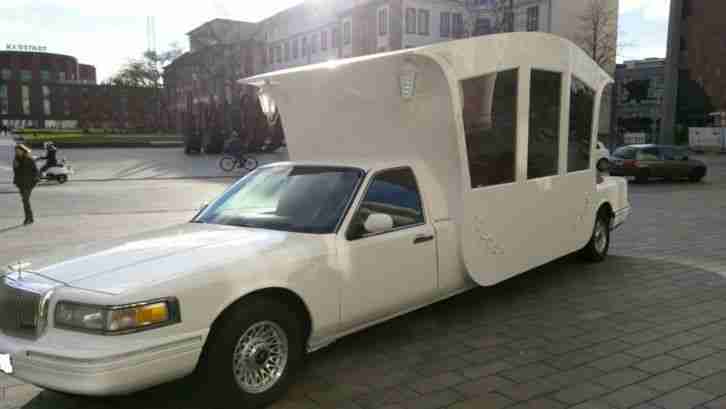 Limousine Lincoln Town Car Stretchlimousine Wedding Hummer Partybus Neuer Umbau