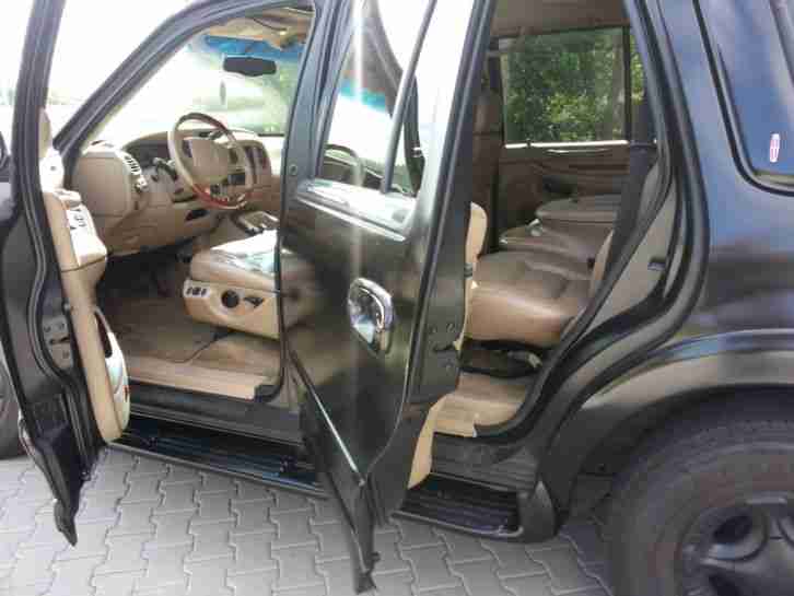 Lincoln Navigator 5.4L V8 4x4 Matt Schwarz