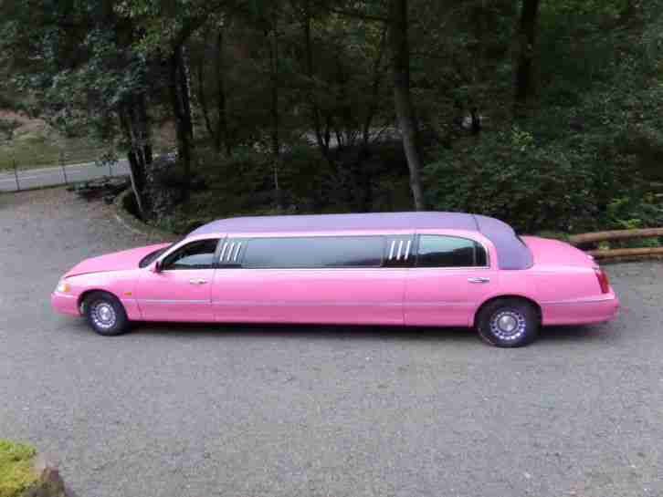 Lincoln Town Car Stretch Limo Pink Lady