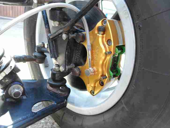 Lotus Super Seven aufgebaut für die 750er Locost Rennserie in UK, Westfield