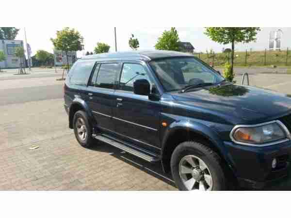 M?tsubishi Pajero Sport