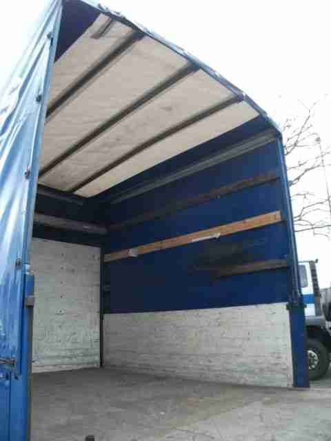 MAN 12.210 mit Kran HIAB 077B-2CL