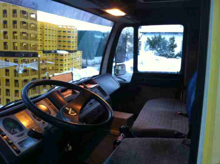 MAN L2000 Getränke Getränkeaufbau Pritsche Plane 2x AHK 4,6m lang 3,6t Nutzlast