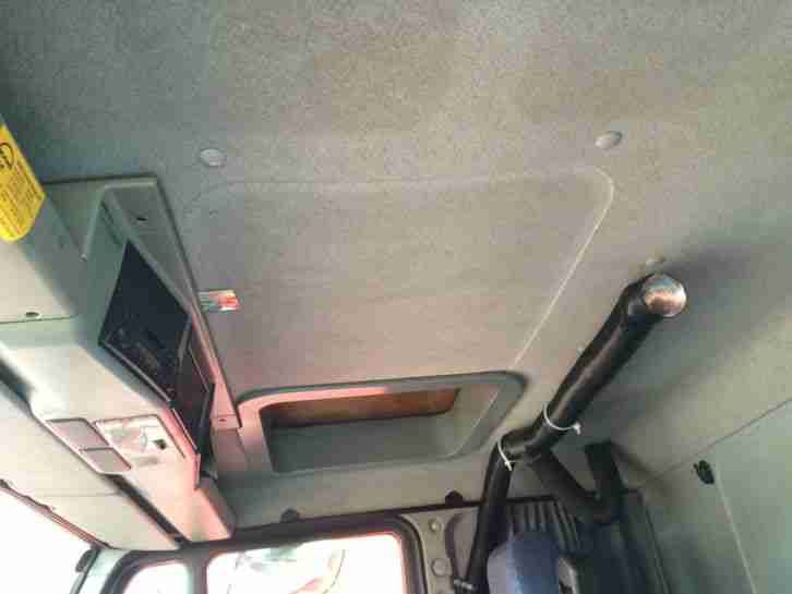 MAN LE 8.180 geschlo. Kasten