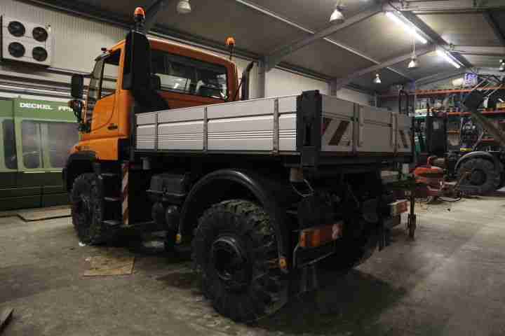 MB Unimog U400 mit Dücker Vorderachsverstärkung