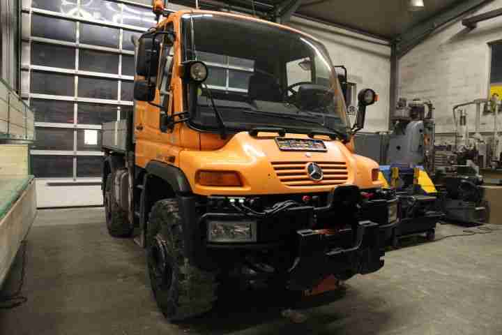 MB Unimog U400 mit Dücker Vorderachsverstärkung