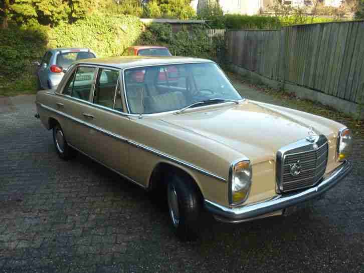 MERCEDES 8 W115 220 ERSTZULASSUNG 1972