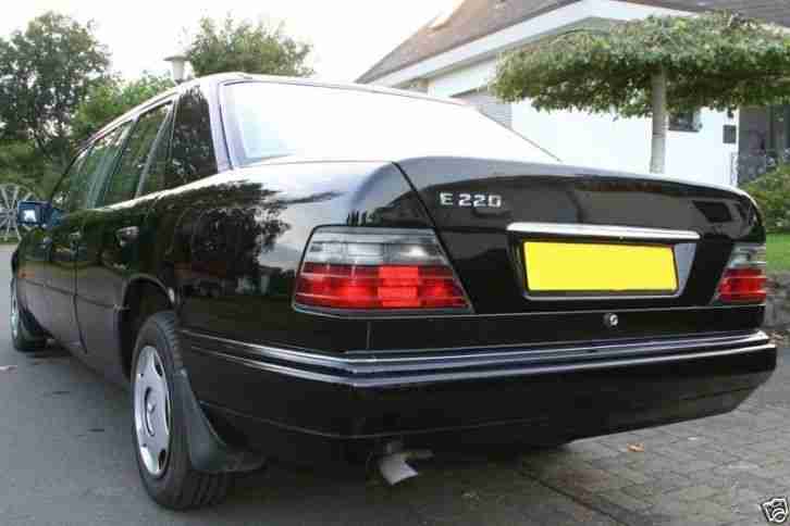 MERCEDES-BENZ 220 E W 124 STRETCH LIMOUSINE PULLMAN WERBETRÄGER STRETCHLIMO