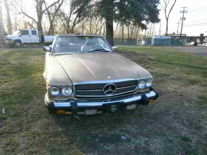 560SL 1986 GOLD METALLIC LEDER PALOMINO