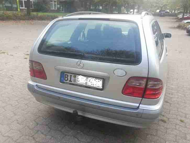 MERCEDES-BENZ E220 CDI Classic Kombi 7Sitzer (DPF) Grüneplakette