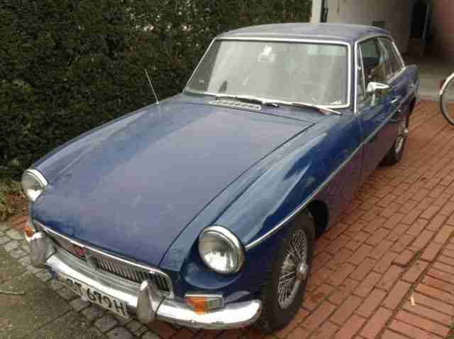 MG MGB--GT