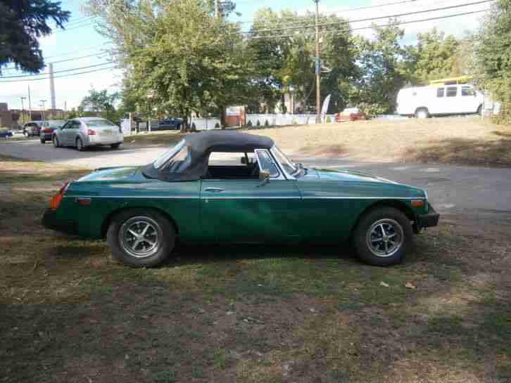 MGB 1974 ROADSTER 1800CC MOTOR MIT OVERDRIVE