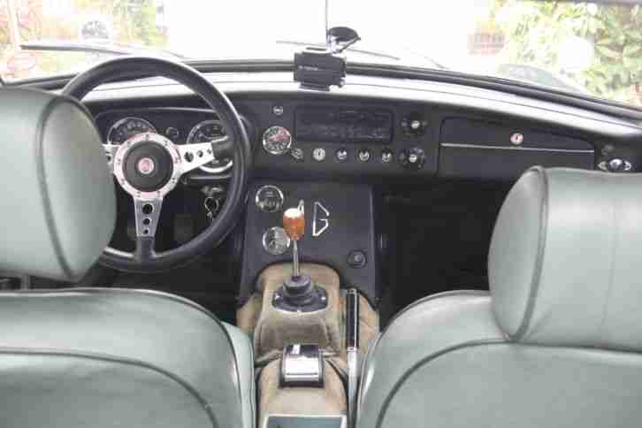 MGB Roadster mit Speichenrädern