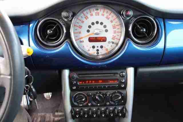 MINI CABRIO Cooper