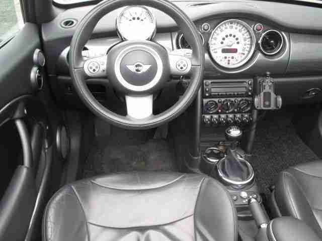 MINI Cooper Cabrio 1,6 Navi Klima Teilleder Alu17''