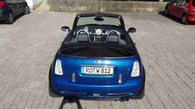 MINI Cooper S Cabrio Spicy 204PS LEDER XENON NAVI